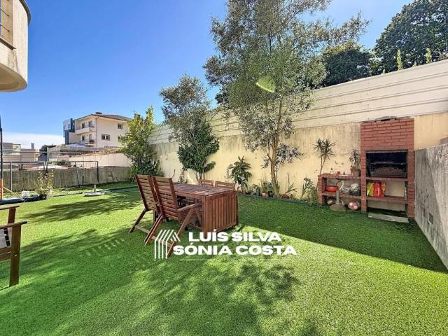 4 quarto, São João da Madeira Aveiro 104108368