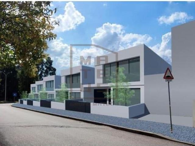 4 quarto, São João da Madeira São João da Madeira LS98793577