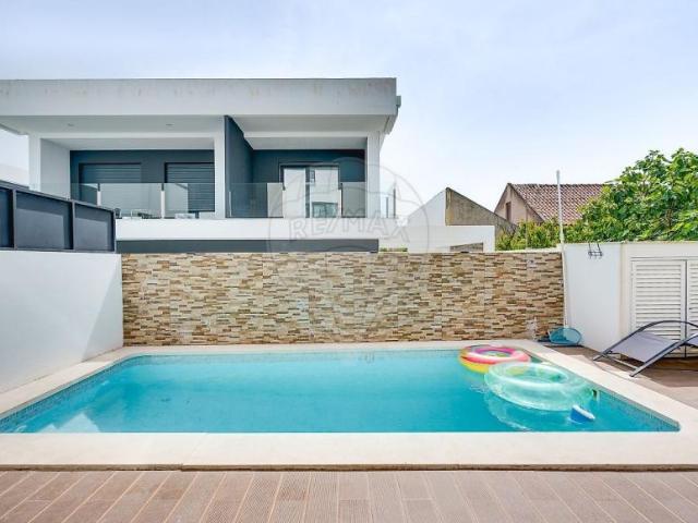 4 quarto, Seixal Setúbal 102884230
