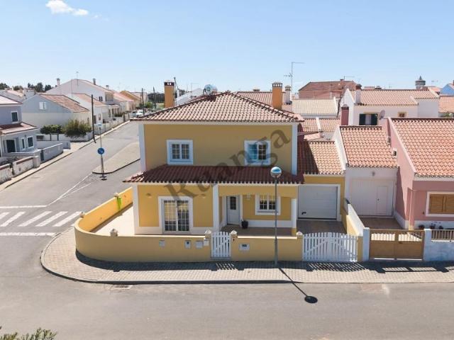 4 quarto, Setúbal Santiago do Cacém 7540 LS101639567