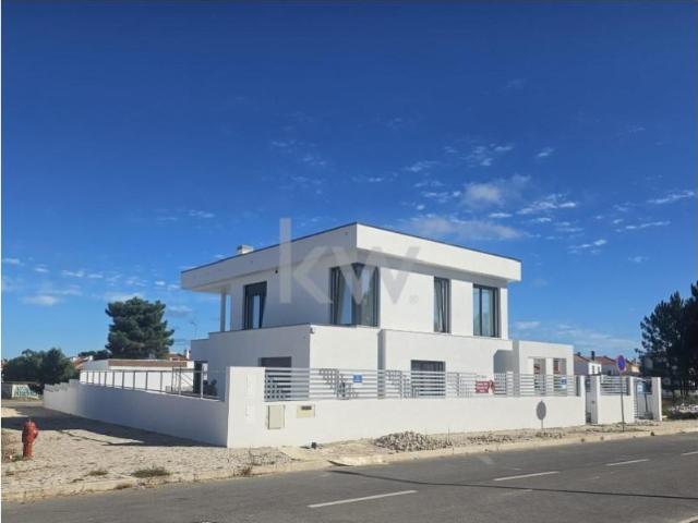 4 quarto, Setúbal Setúbal 104609436