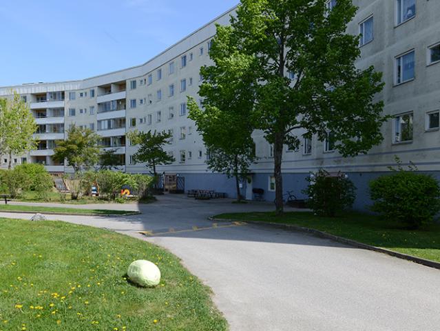 4 rum och kök på Grytstigen 14, ledig lägenhet i TUMBA