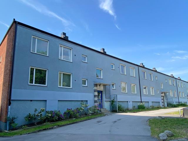 4 rum och kök på Tunavägen 24, ledig lägenhet i TUMBA