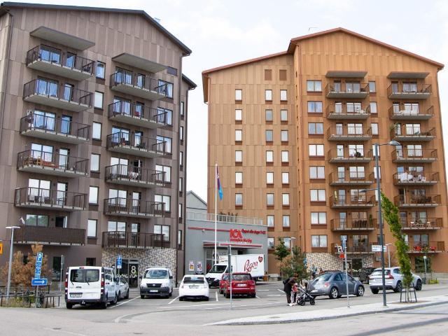 4 rum och kök 81 m² 14 277 kr