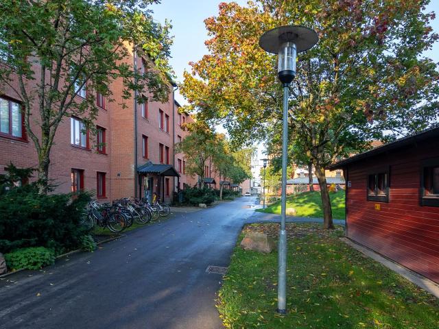 4 rums hus i ÖREBRO 93 m² 9 972 kr
