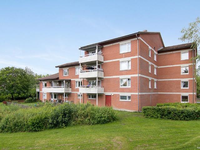 4 rums lägenhet i Eskilstuna 107 m² 13 429 kr