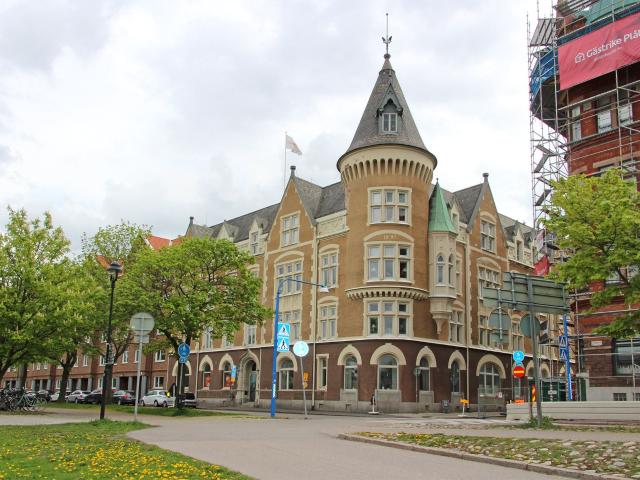4 rums lägenhet i Gävle 162 m² 15 298 kr