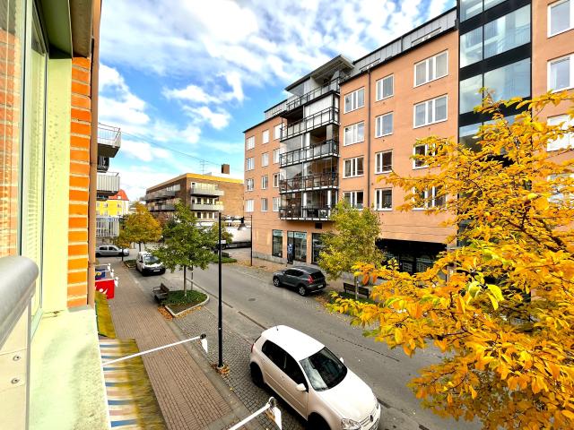 4 rums lägenhet i Katrineholm 98 m² 12 513 kr