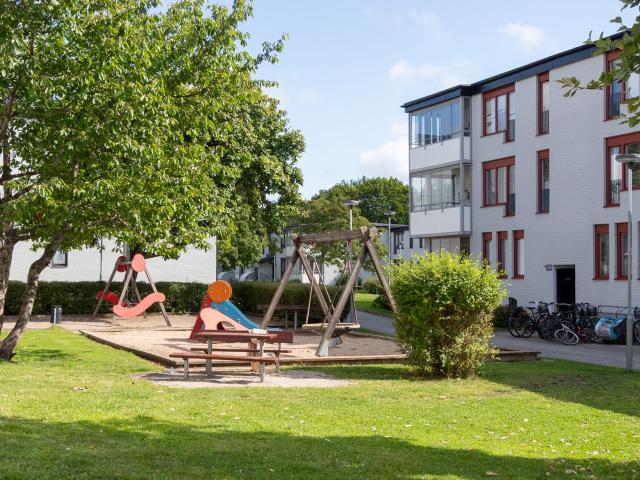 4 rums lägenhet i ÖREBRO 94 m² 9 328 kr