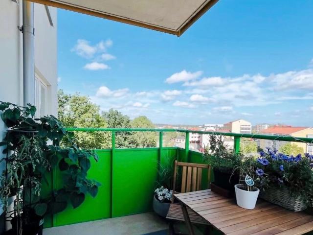 4 rums lägenhet i Skövde 94 m² 16 480 kr