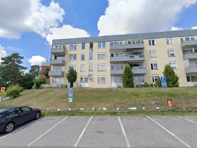 4 rums lägenhet i Södertälje 92 m² 10 569 kr