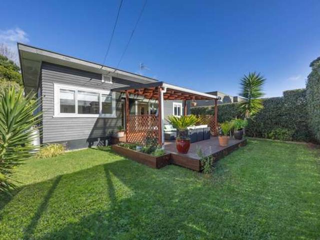 4 Ryburn Road, Mt Wellington, Auckland City