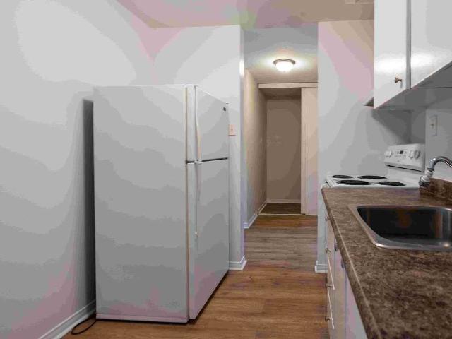 4 Radisson 1 Bedroom Apartment for Rent at 4 Rue Radisson, Gatineau, QC J8Z 1T6 Hull/Quartier de I'Oree du Parc