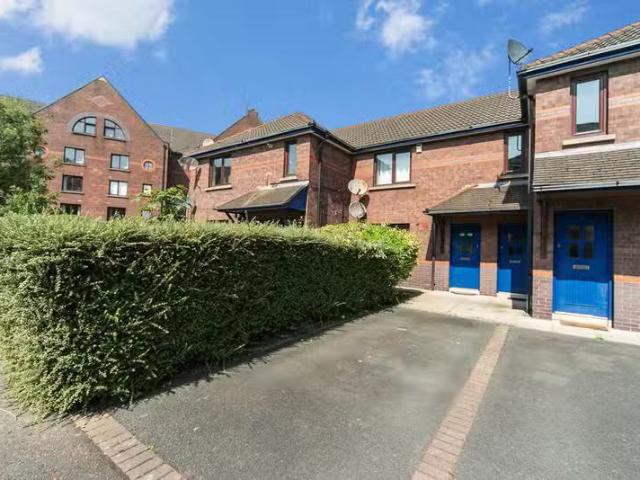 4 Ravenhill Reach