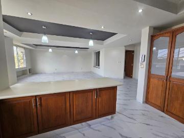 4 RECAMARAS, COCHERA TAPADA, AMPLIA CASA CON JARDIN, CERCA AV CAMELINAS
