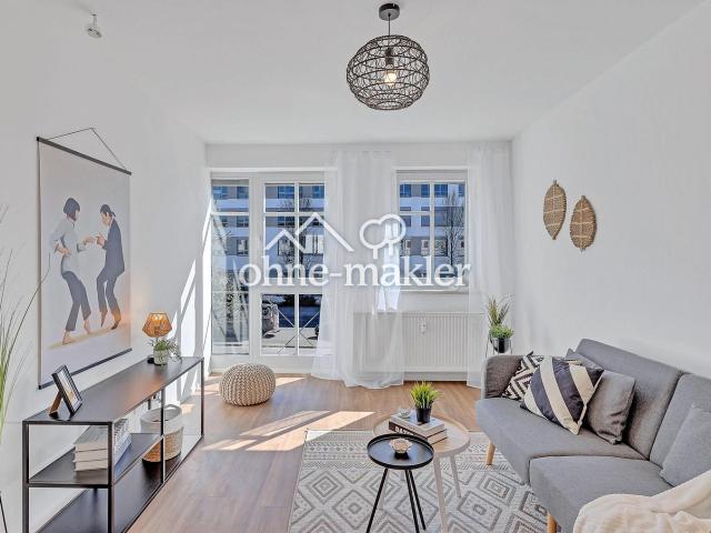 4% Rendite bei Stadtamhof! Erstbezug Helle, moderne und lichtdurchflutete 2,5 Zimmer Wohnung!