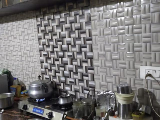 4 RK Apartment in Sector 3 for resale Faridabad. The reference number is 9098457