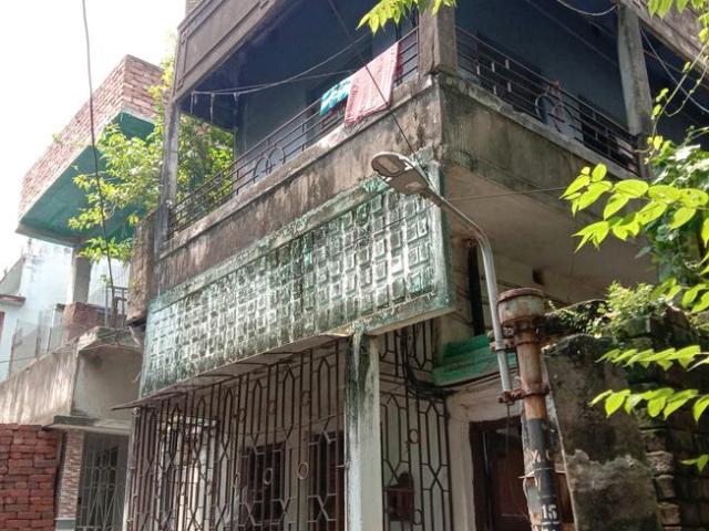 4 RK Independent House in Sinthi for resale Kolkata. The reference number is 9768608