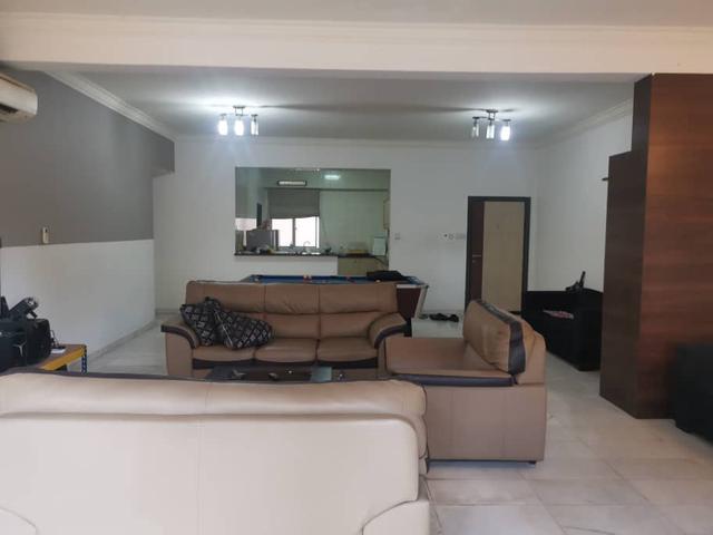 4 Room 4 Bath Full Furnish Condo Taman Pelangi JB Sentral