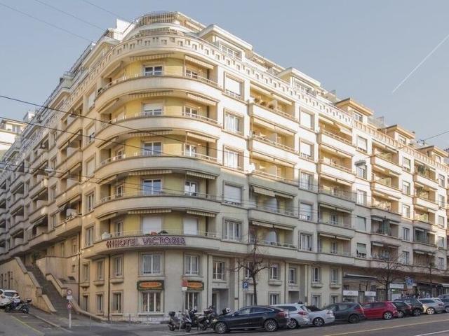 4 room apartment completely renovated – Train station area