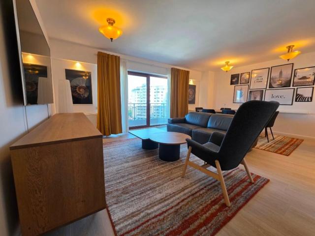 4 room apartment, piata alba iulia area