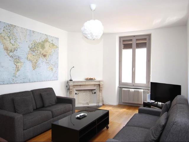 4 ROOM APARTMENT