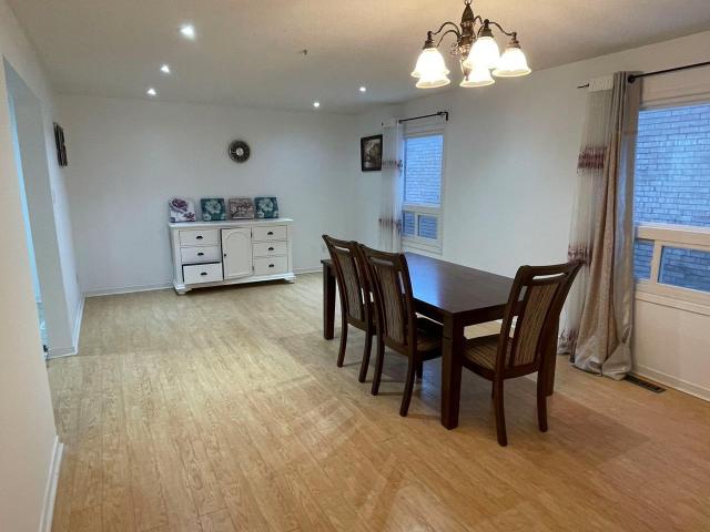 4 room for rent