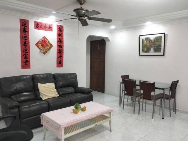 4 Room Flat @ Ang Mo Kio Ave 6 BLK 640! NO AGENT FEE!