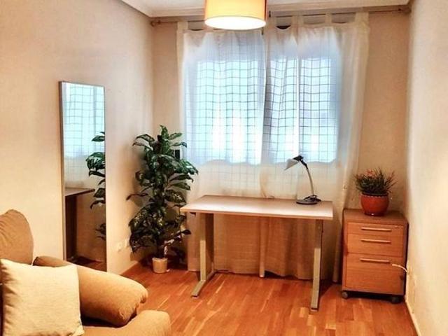 4 room luxury Apartment for rent in Valencia