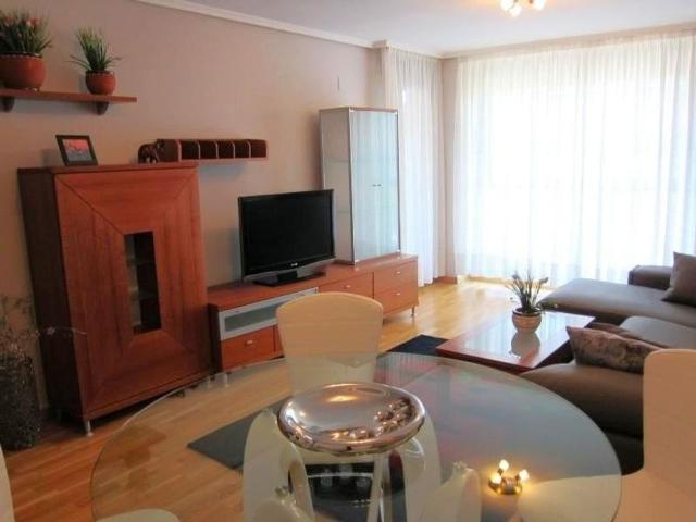 4 room luxury Apartment for rent in Valencia