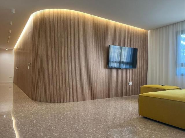 4 room luxury Apartment for rent in Valencia