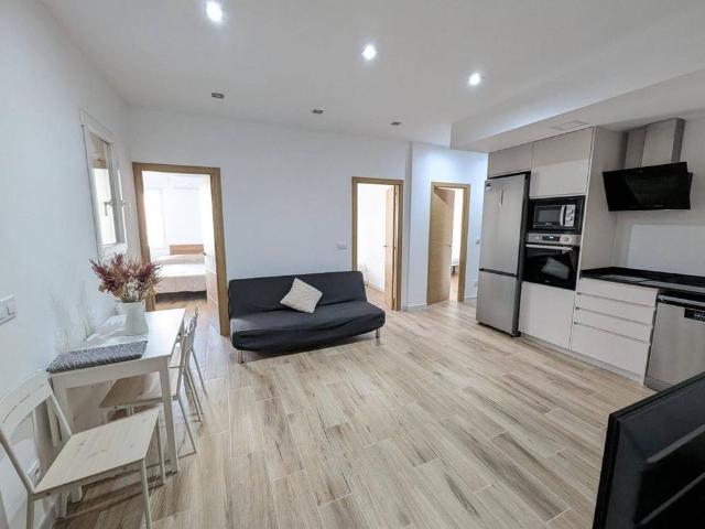 4 room luxury Apartment for rent in Valencia, Spain