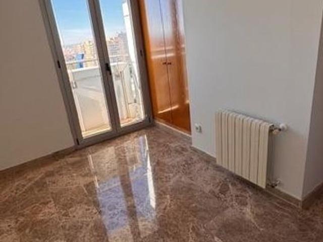 4 room luxury Apartment for rent in Valencia, Spain
