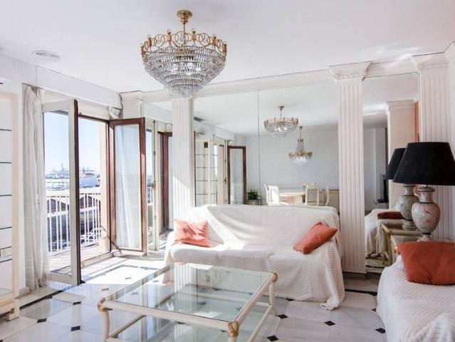 4 room luxury Apartment for rent in Valencia, Spain