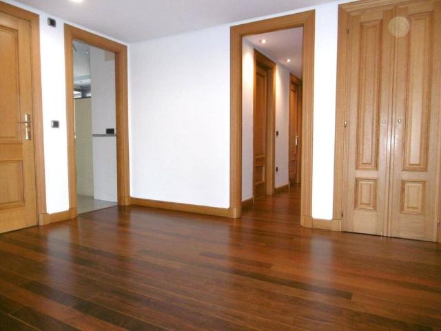 4 room luxury Apartment for rent in Valladolid, Spain