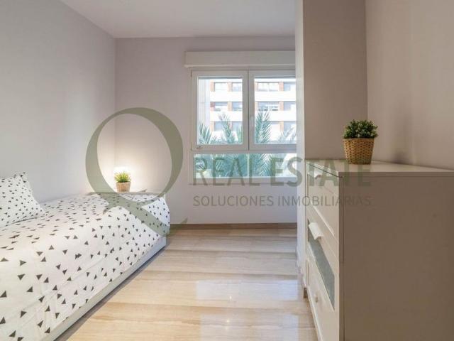 4 room luxury Apartment for rent in Alicante, Valencia