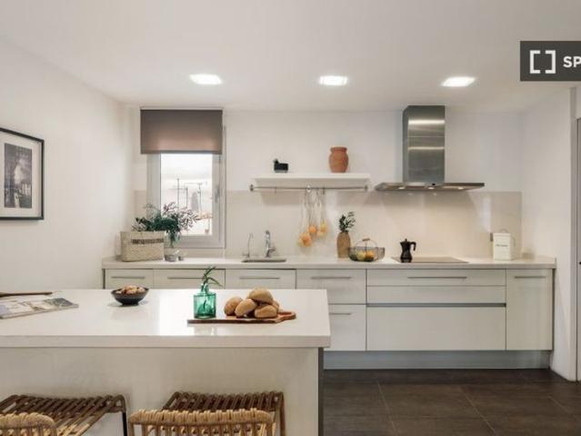 4 room luxury Apartment for rent in Barcelona, Catalonia