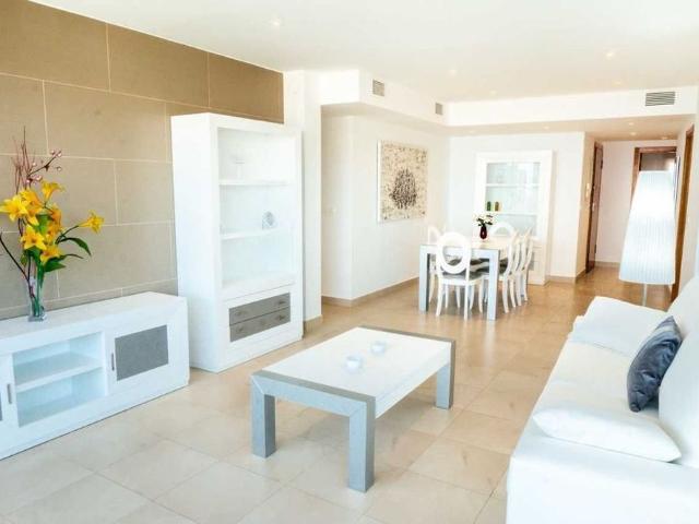 4 room luxury Apartment for rent in Benidorm, Spain