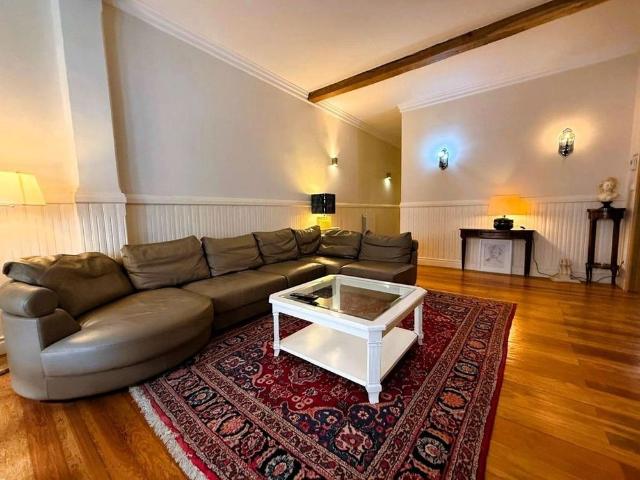 4 room luxury Apartment for rent in Bilbao, Spain