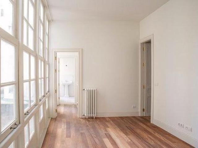 4 room luxury Apartment for rent in Corunna, Spain