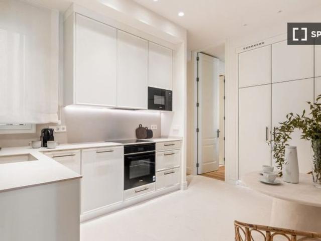 4 room luxury Apartment for rent in Madrid, Autonomous Region of Madrid