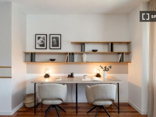 4 room luxury Apartment for rent in Madrid, Spain