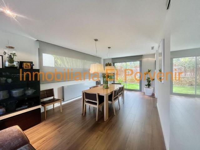 4 room luxury Detached House for rent in Torrent, Valencia