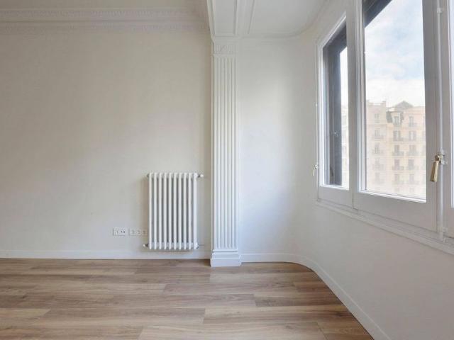 4 room luxury Flat for rent in Barcelona, Spain