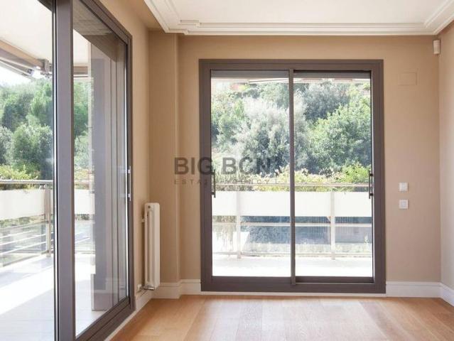 4 room luxury Flat for rent in Barcelona, Spain