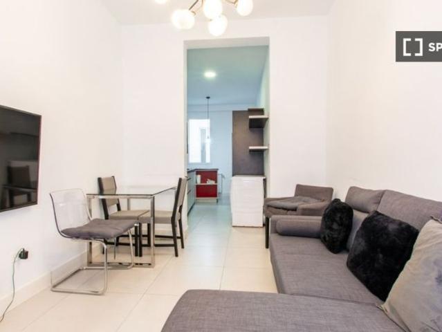 4 room luxury Flat for rent in Madrid, Spain