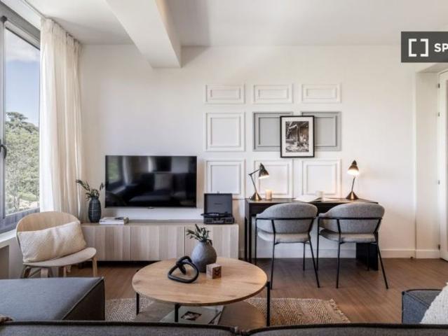4 room luxury Flat for rent in Madrid, Spain
