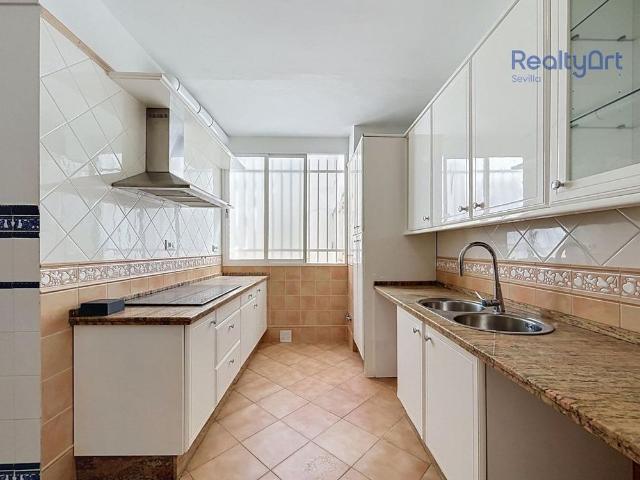 4 room luxury Flat for rent in Seville, Andalusia