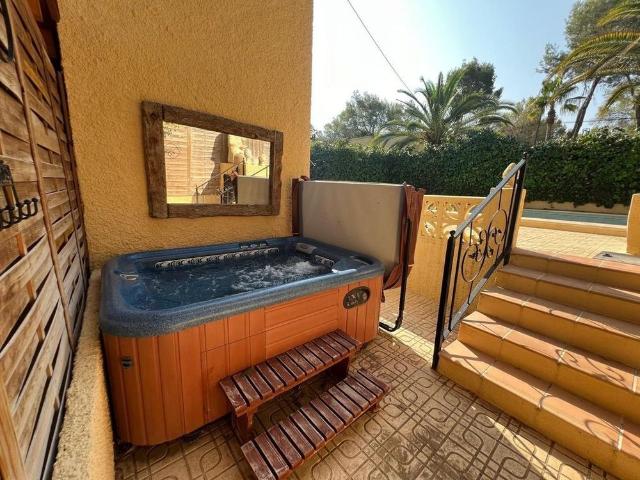 4 room luxury House for rent in l'Alfàs del Pi, Spain