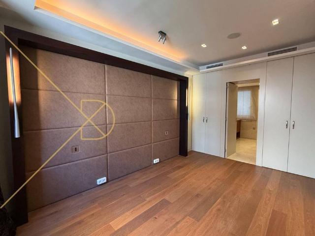 4 room luxury penthouse for rent in Barcelona, Spain